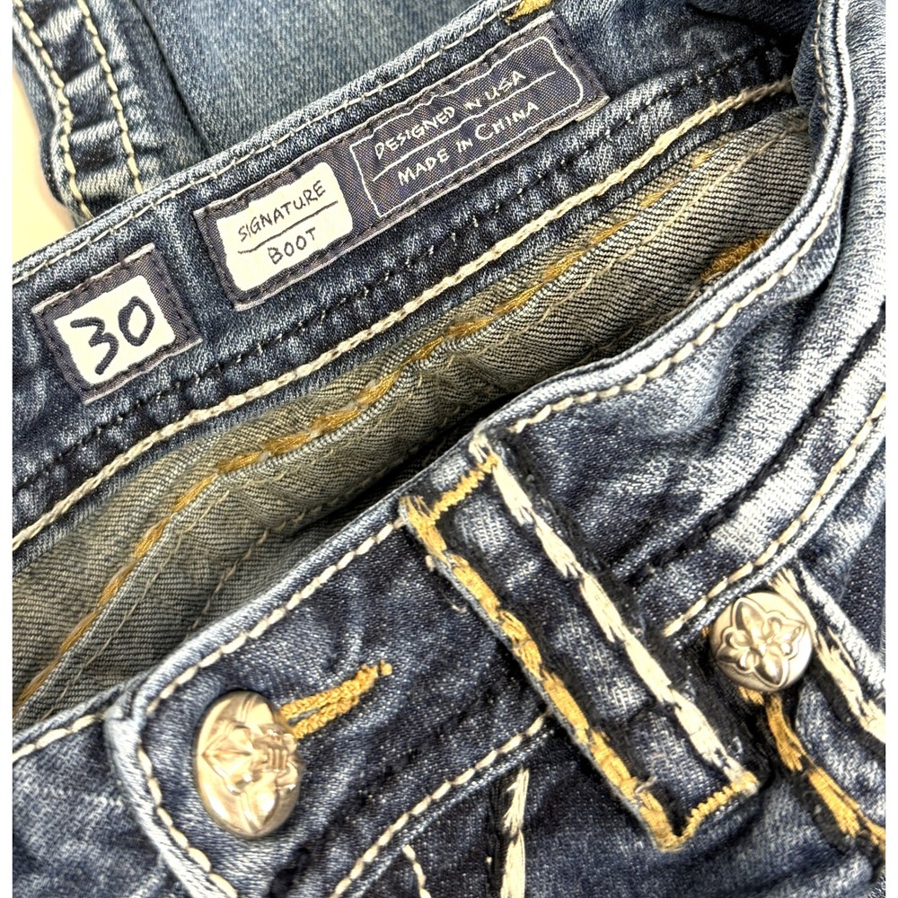 Miss Me Y2K Grunge Rhinestone Flap Pocket Bootcut Jeans Blue Denim Size 30 - Picture 8 of 16